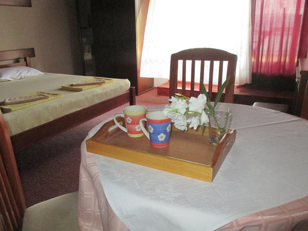 Villa Renesans Dojran エクステリア 写真